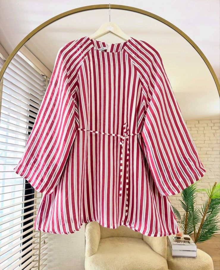 NSADE STRIPPED TOPS